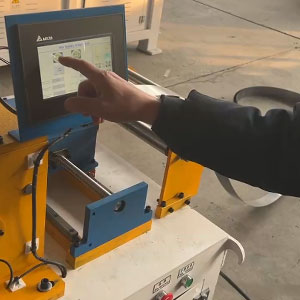 [視頻]數(shù)控橫剪機